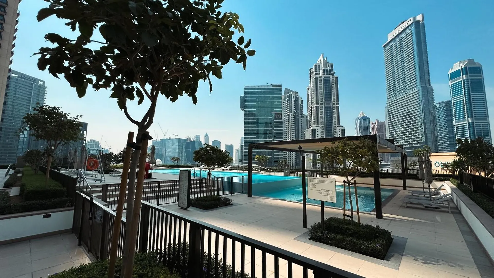 Burj Crown Luxury 2Bedroom Balcony & View Dubai Apartment